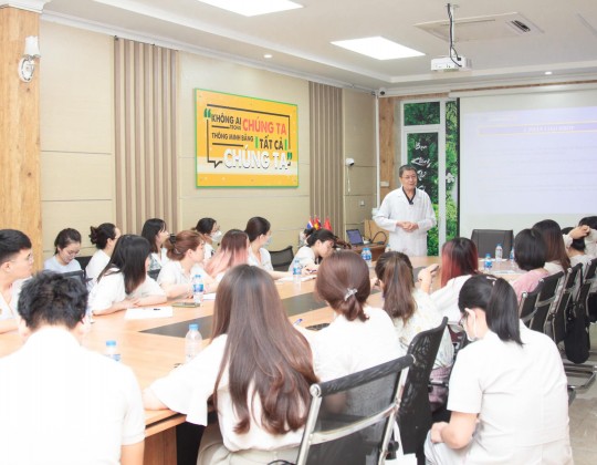 Kascom đồng hành cùng Nhà thuốc 365 sản xuất chương trình đào tạo nội bộ với chủ đề: Một số bệnh lý về xương khớp