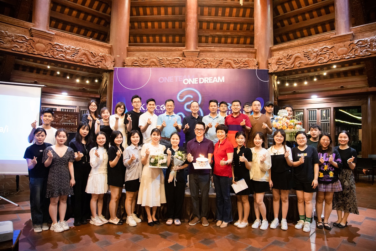 Sinh nhật Kascom 3 tuổi