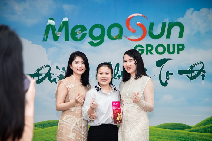 Kasom tham dự hội nghị khai xuân 2023 của Megasun Group tổ chức