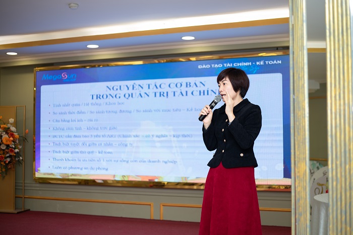 Kascom đồng hành cùng chương trình “Đào tạo tài chính - Kế toán dành cho sếp” do MegaSun Group tổ chức