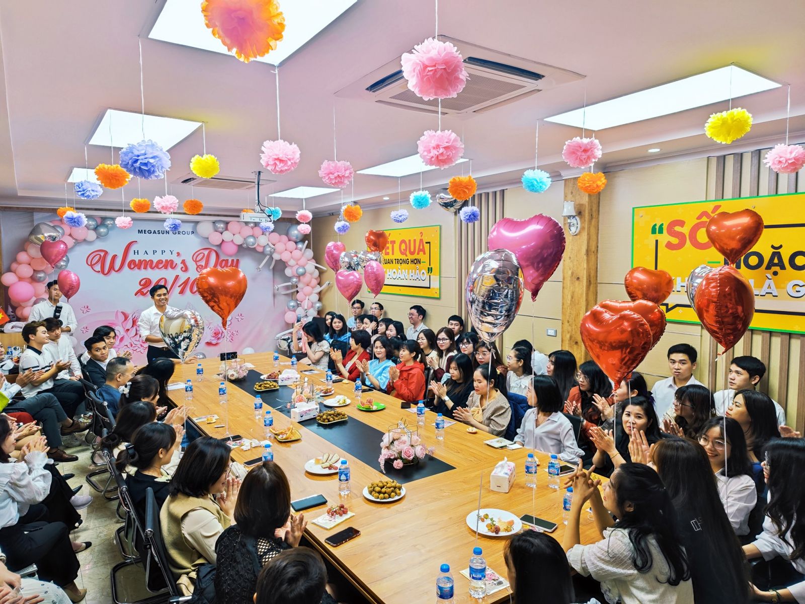 Kascom mừng ngày 20/10