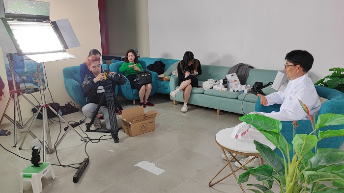 Phim trường chụp C'New Labs
